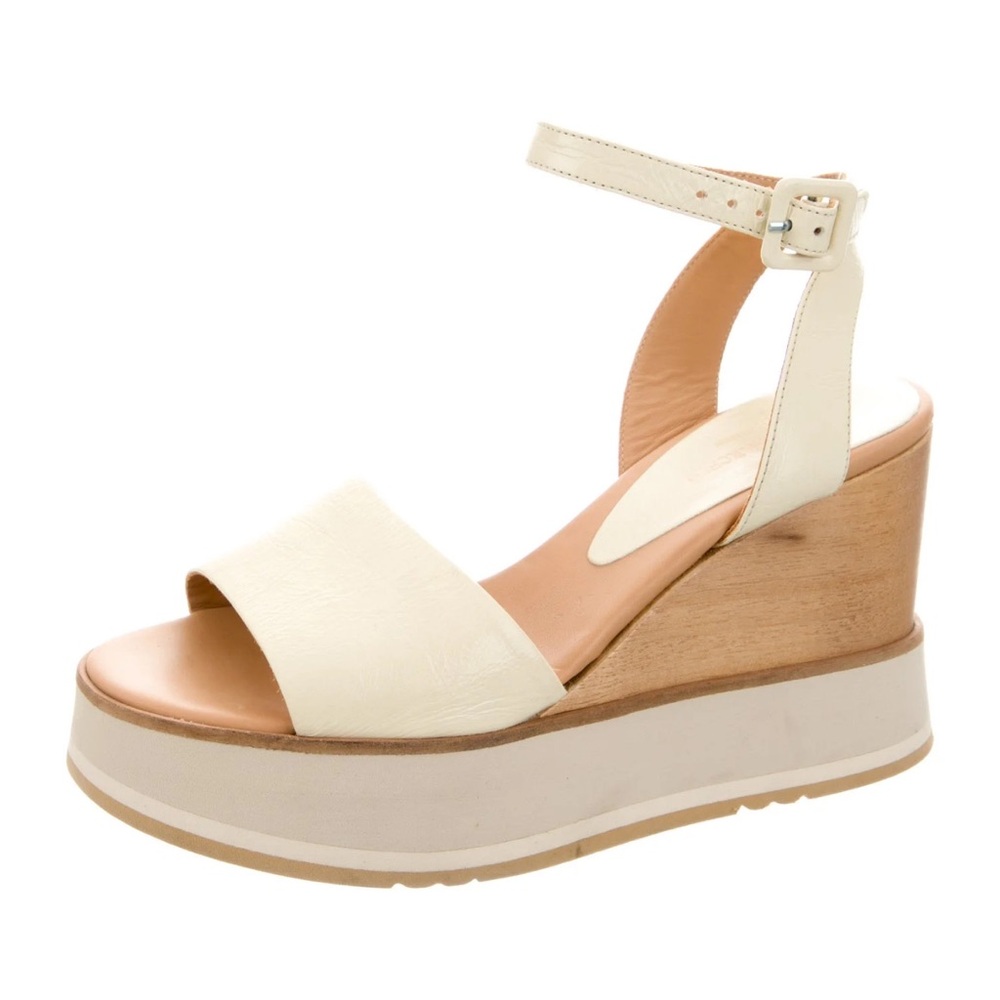 Paloma Barcelo Cream Wedge Sandals